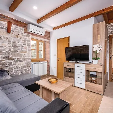 Amazing In Medancici With Wifi 度假居 Gorica (Istria)