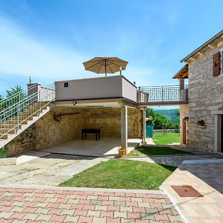 Amazing In Medancici With Wifi Holiday home *